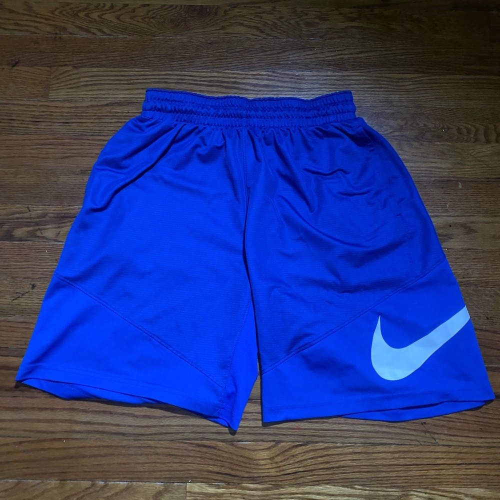 NIKE RUNNING SHORTS